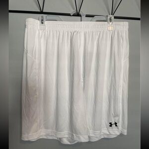 Under Armour White HeatGear Shorts XL